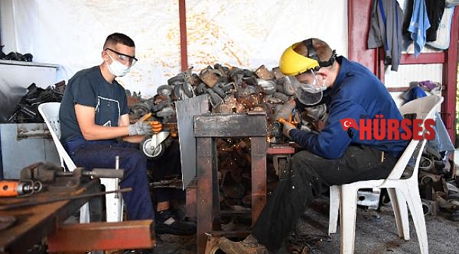 Macar öğrenciler Konyaaltı&#039;nda staj yapıyor