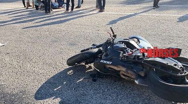 Motosiklet ile araç çarpıştı: 1 yaralı