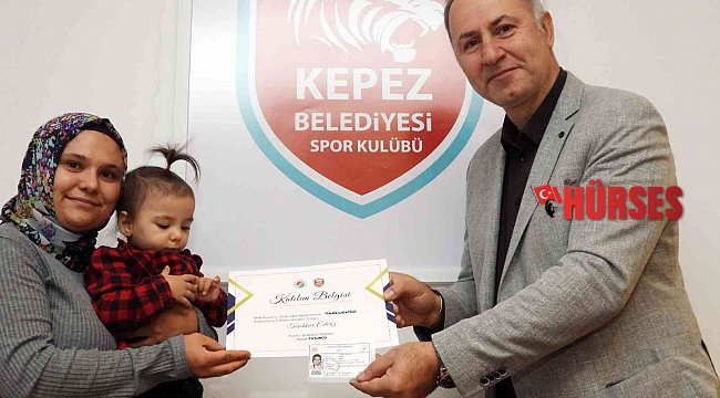 40 ev hanımı lisanslı Taekwondo sporcusu oldu