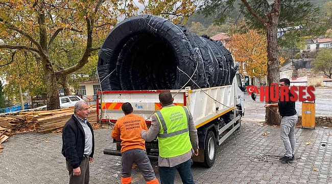 Aksekili üreticiye 2 bin 100 metre boru yardımı