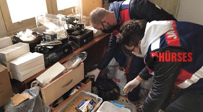 Alkol ürettikleri kazan hava almasın diye kenarlarını hamurla kapatmışlar