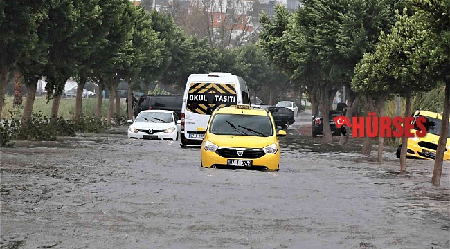 Antalya ve batı ilçeleri için 'aşırı yağış' uyarısı