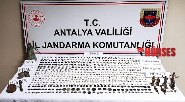 Antalya'da tarihi eser kaçakçılarına operasyon