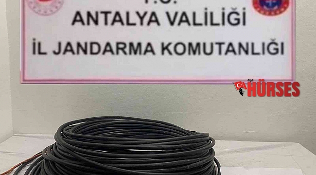 Çalıştığı iş yerinden 500 metre elektrik kablosu çaldı