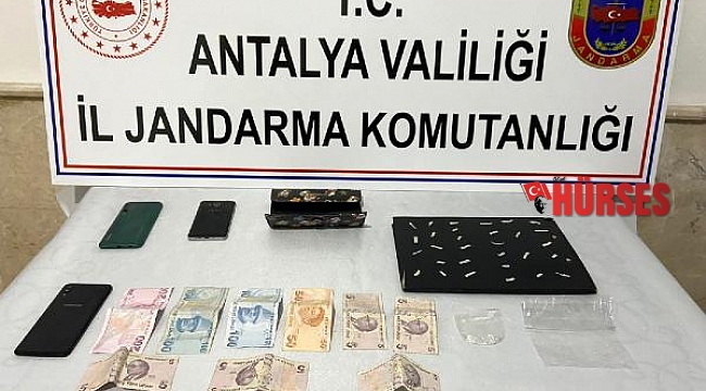 Finike'de uyuşturucu operasyonu