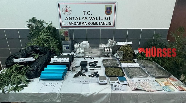 Jandarmadan uyuşturucu laboratuvarına operasyon: 2 gözaltı
