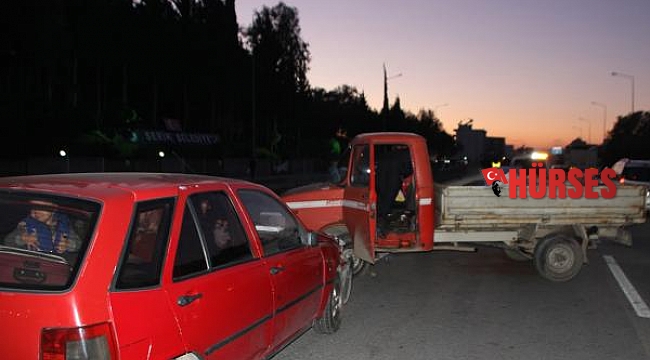 Kalp krizi geçirip kamyonetiyle otomobile çarpan sürücü öldü