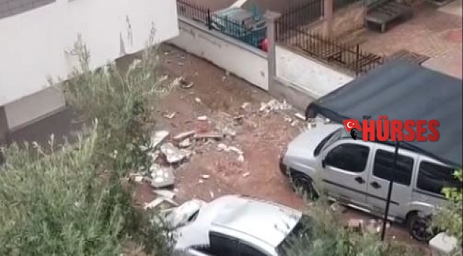 'Kırmızı kod' uyarısının yapıldığı Antalya'da fırtına çatı uçurdu