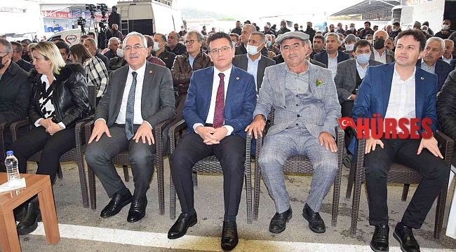 Kumluca Toptancı hali düzenlenen törenle açıldı