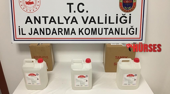 Manavgat'ta jandarma el yapımı içkiye savaş açtı