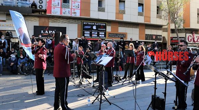 'Müzik Şehrin Kalbinde' konserleri sürüyor