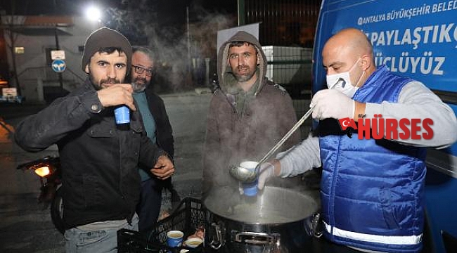 Soğuk geceye sıcak çorba