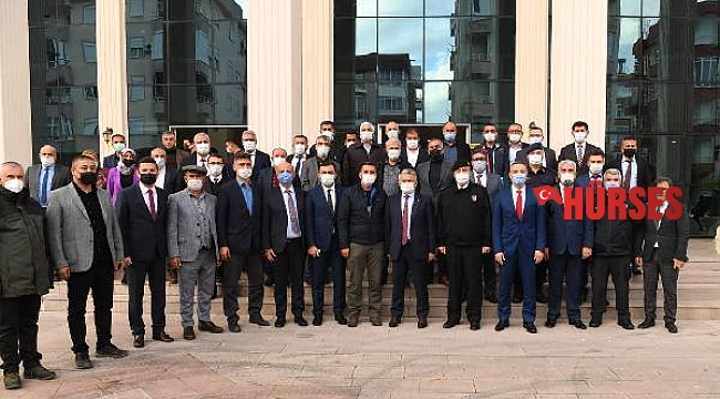 Vali Yazıcı: Muhtarlar, vatandaş ile devlet arasında köprüdür