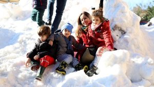 Alanya Belediyesi'nden çocuklara kar sürprizi