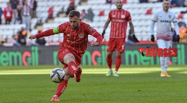 Antalyaspor, kalesini gole kapatamadı