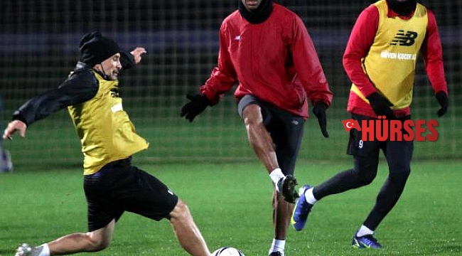 Antalyaspor'da gençler istenileni veremedi