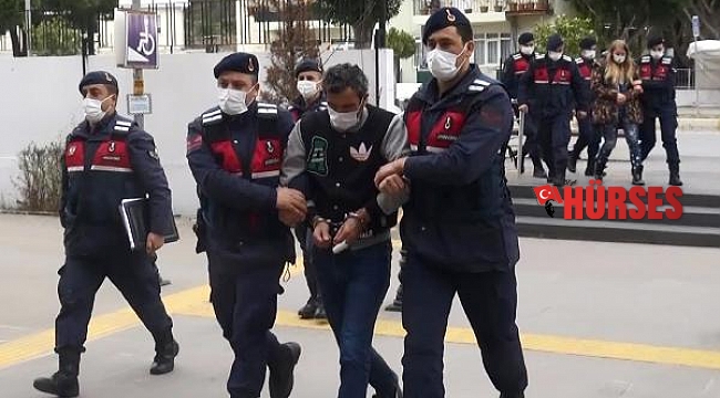 Arkadaşını 3'lü ilişkide sert davrandığı için öldürmüş
