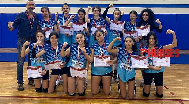 Ortaokullar arası voleybol turnuvası sona erdi