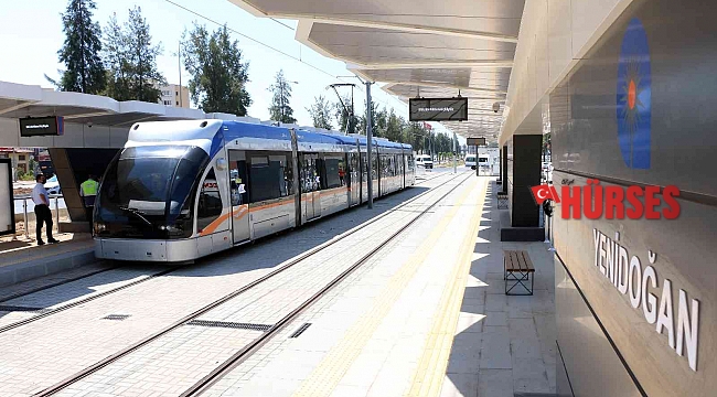 Varsak-Müze raylı sistem hattı 892 bin yolcuyu taşıdı
