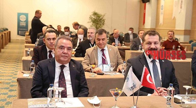 Başkan Böcek: "Ata sporunun başkenti Antalya"