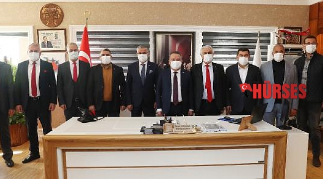 Başkan Böcek Kemer'de
