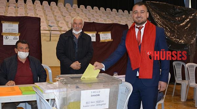 Korkuteli'de esnaf odasının yeni başkanı Mesut Kurtoğlu