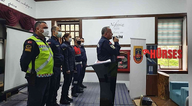 Meslek seçimi yapacak öğrencilere 'jandarma' tanıtıldı