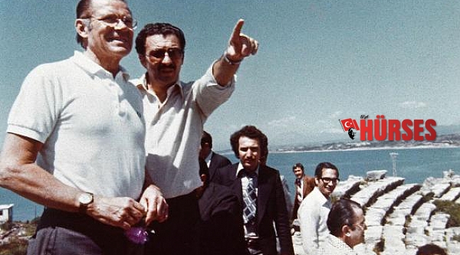 Muratpaşa'da 'Antalya nasıl turizmin başkenti oldu?' söyleşisi