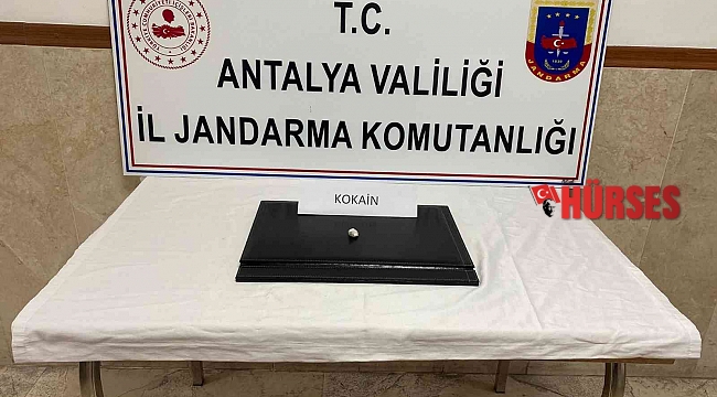 Silahla yağmalama şüphelisinin üzerinde 5 gram kokain bulundu
