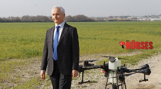 Ziraat Fakültesi Aksu Çiftliği'nde dron ile herbisit uygulaması