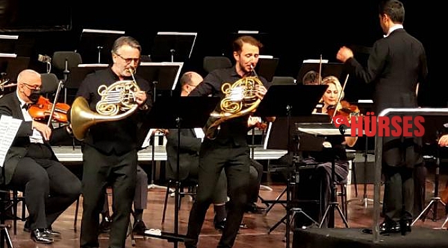 AKM de 'korno' keyfi