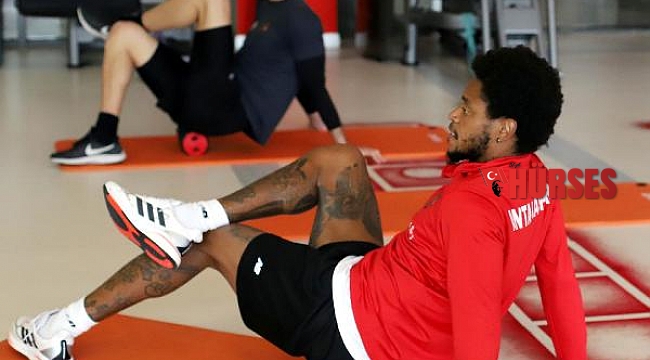 Antalyaspor'da gözler lige çevrildi