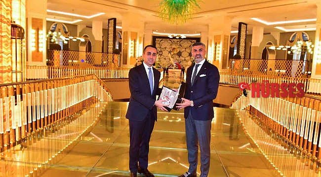 Fahri Konsolos Üçdan'dan ADF övgüsü