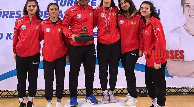 Hatice Naz Dayı 'dan bronz madalya