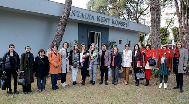 Kadın Meclisi'nden şiddet paneli