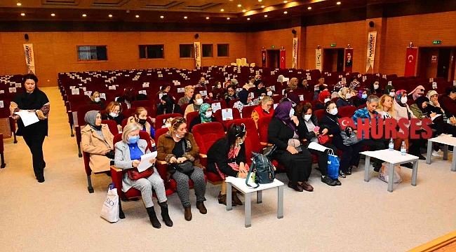 Manavgat Belediyesi'nden 'Toros Kadınları'na eğitim