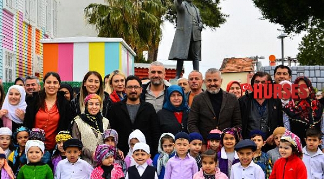 Minikler zamanda yolculuğa çıktı