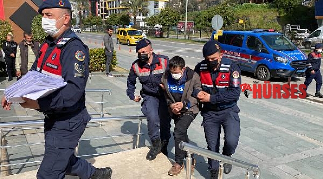 Uyuşturucu almak için hırsızlık yaptı