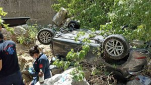 Antalya'da trafik kazası; 3 yaralı