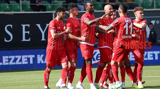 Antalyaspor'da Haji Wright, performansıyla göz dolduruyor