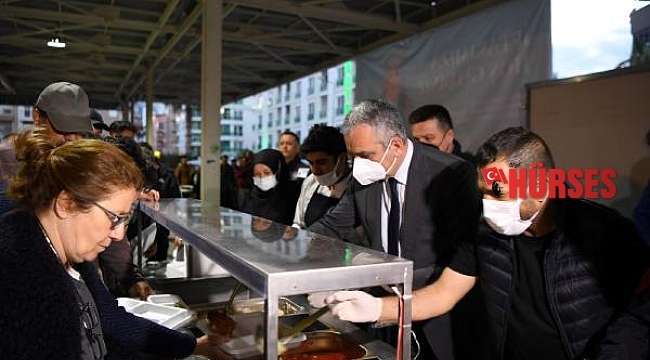 Başkan Esen, Liman'da vatandaşlarla iftar yaptı