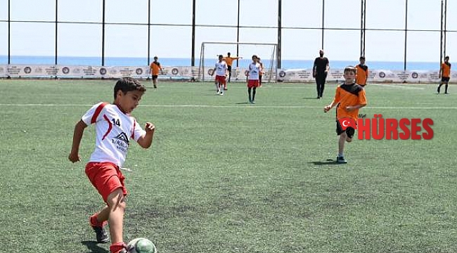 Beymelek Kupası'nı Yunus Emre İlkokulu kazandı