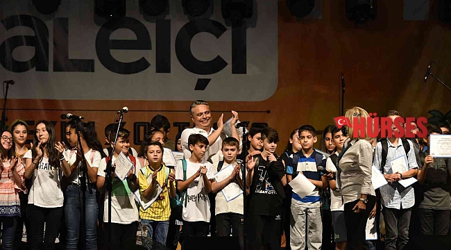 Çocuklar Kaleiçi'ni profesyonel rehberler eşliğinde gezecek