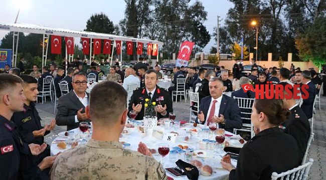 Jandarmadan iftar