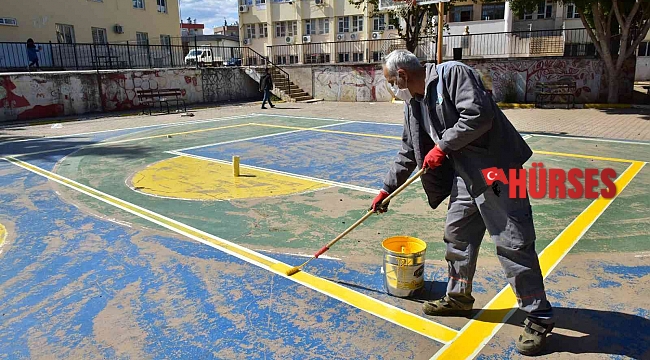 Kepez'de geleneksel sokak oyunları okul bahçelerinde