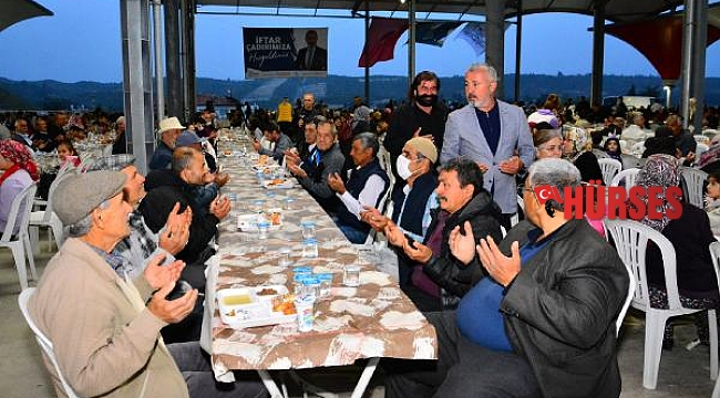 Manavgat Belediyesi'nden AKM, Sarılar ve Taşağıl'da iftar