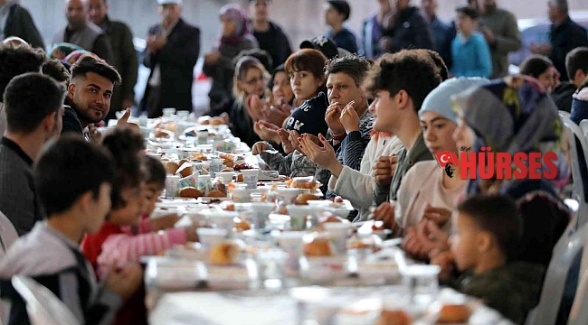 Manavgat'ta Ramazan boyunca 200 bin kişiye iftar verildi