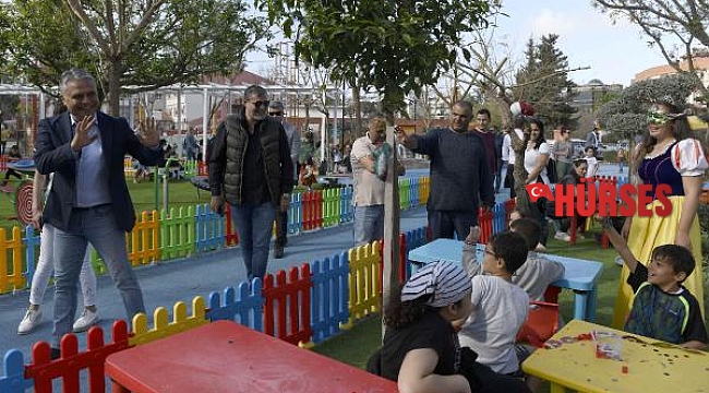 Muratpaşa Teneffüs Park'ta oyun zamanı