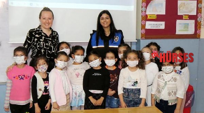 Öğrencilere polisliği tanıttı