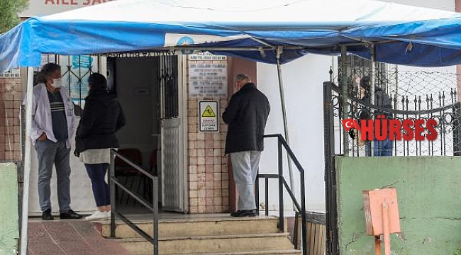 Pencereden muayeneye inceleme; hastalar içeri alınmaya başlandı